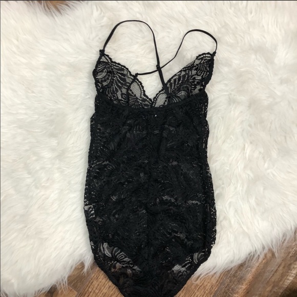 Black Lace Bodysuit - Picture 4 of 7